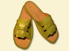 alueelliset tossut tuotteet ortopediset kengät aitoa nahkaa Puola