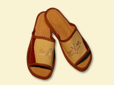 alueelliset tossut tuotteet ortopediset kengät aitoa nahkaa Puola