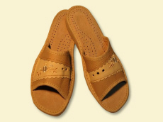 alueelliset tossut tuotteet ortopediset kengät aitoa nahkaa Puola