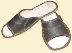 alueelliset tossut tuotteet ortopediset kengät aitoa nahkaa Puola